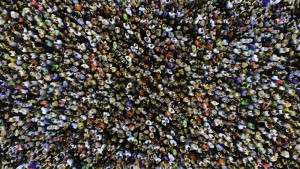 Bahaya Berdesakan dalam Kerumunan, Picu Jantung Kekurangan Oksigen