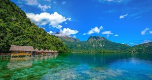 Desa Kaki Air Terkenal akan Kuliner Laut dan Wisata Alam