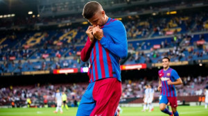 Puig Kritik Perlakuan Barca atas Pensiunnya Gerard Pique