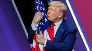 Donald Trump Umumkan Maju Pilpres AS 2024