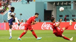 Harry Kane Full Senyum, Timnas Inggris Permalukan Iran dengan Skor Telak