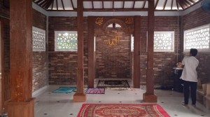 Ustadz Agus Mubarok Ajak Warga Kembalikan Kejayaan Masjid