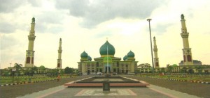 Berasa di India, Masjid An Nur Suguhkan Pemandangan Taj Mahal