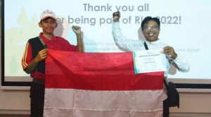 Siswa MTs N 1 Pati Raih Juara 2 Kontes Robot di Singapura