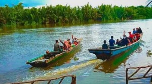 Berlibur di Taman Wisata Alam Jaya Lestari, Ada Saung di Pinggir Sungai