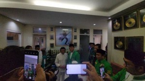 Mardiono Ajak Rhoma Irama Balik ke PPP, Targetkan 80 Kursi DPR RI