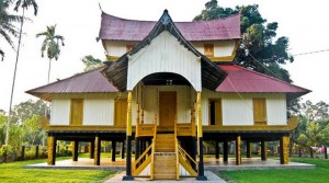 Melihat Jejak Kerajaan Rokan Melalui Destinasi Sejarah Istana Rokan
