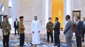 Jokowi Terima Pangeran UEA di Masjid Raya Sheikh Zayed Solo