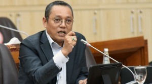 PDIP Tepis Isu Istana Memihak Salah Satu Bacapres