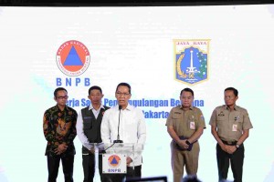 Badai Diprediksi Terjang Jakarta, Pj Gubernur Imbau Karyawan WFH