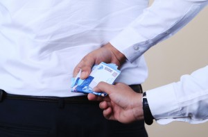 Kecam Korupsi Bansos Cianjur, Fahmi Salim Minta Pemimpin Contoh Umar bin Khattab