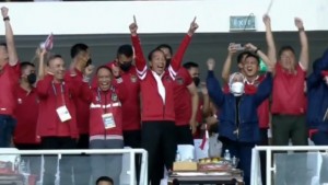 Jokowi Bersorak saat Timnas Indonesia Bobol Gawang Thailand