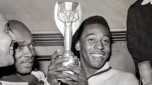 Pele Sempat Hentikan Perang Saudara Selama 48 Jam di Nigeria