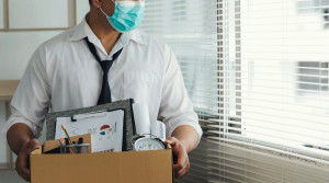 Tak Perlu Depresi Terdampak PHK, Ikuti 5 Langkah untuk Bangkit