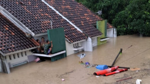 Baznas Bantu Renovasi Masjid Akibat Banjir di Pati