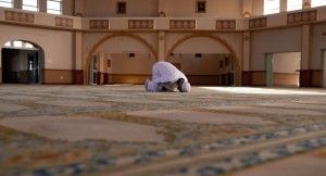 Cara agar Jadi Hamba yang Dicintai Allah Ta'ala