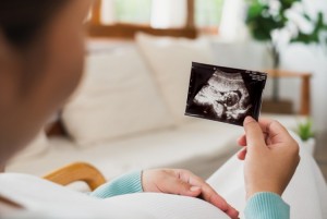 Ratusan Pelajar Hamil di Luar Nikah, MUI: Kita Gagal Didik Anak