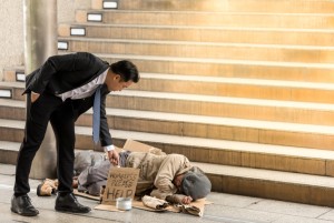 Fenomena Ngemis Online dan Fakta Kemiskinan di Indonesia