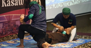 Pengobatan Akhir Zaman Akui Berlebihan Gunakan Ayat Al-Qur'an