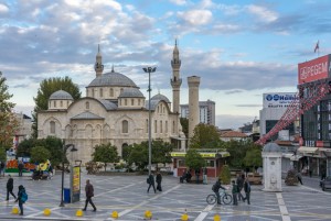 Masjid Bersejarah Turki Tetap Bertahan Meski Diguncang Gempa Berkali-Kali