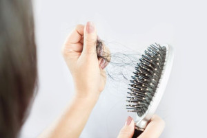 Cegah Kerontokan Rambut dengan Konsumsi 5 Makanan Ini