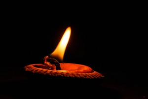 Khalifah Umar II Tolak Pakai Tunjangan Negara untuk Keperluan Keluarga