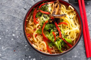 Ada Ramen Vegan Rasa Tulang Babi, Apakah Halal?