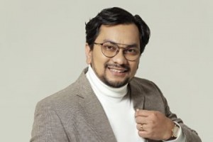 Tompi Remake Lagu Religi 'Ada Anak Bertanya pada Bapaknya'