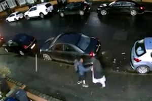 Muslim Lansia di Inggris Dibakar Sepulang Salat Jamaah, Pelaku Ditangkap