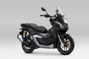 Skutik Honda ADV160 Sabet Gelar Motor Terbaik di Indonesia