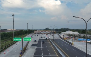 Cegah Kemacetan Arus Mudik, Tol Jakarta-Cikampek Ditambah Satu Lajur di Kedua Arah