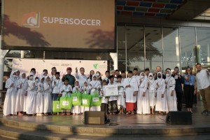 Dompet Dhuafa Berbagi Parcel of Happines, Ukir Senyuman Anak Yatim