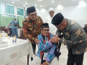 Kisah Jemaah Haji Usia 100 Tahun, Rela Jual Tanah Demi ke Tanah Suci