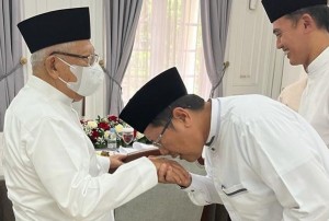 Ulang Tahun, Kiai Cholil Dapat Ucapan Khusus dari Wapres Maruf Amin