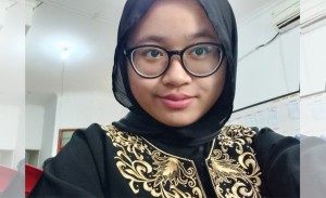 Remaja Berhijab Jadi Mahasiswa Termuda, Tembus Kedokteran UI di Usia 15 Tahun