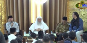 Jawaban Jenaka Syekh Assim Tanggapi Isu Islamophobia di Barat