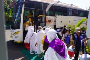 Komnas Haji Dukung Kemenag Bekukan Izin Travel Umrah Tak Profesional