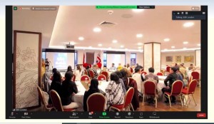 Gubernur Khofifah dan Dubes RI untuk Britania Raya Hadiri Silaturahmi IKA Unair di Inggris