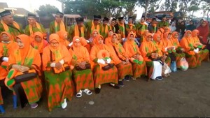 Warga Satu Kampung di Jombang Umrah Bareng Berkat Nabung Rp10.000