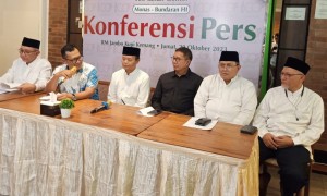 Melalui Jalan Sehat, Gontor Sampaikan Pesan Damai untuk Indonesia