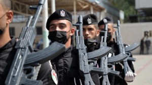 Hamas Bebaskan Dua Sandera Lansia Israel