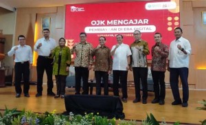 OJK Mengajar Gandeng FEB Unair Paparkan Tips Keuangan Digital