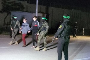 Bak Langit dan Bumi, Beda Perlakuan Hamas dan Israel terhadap Tahanan