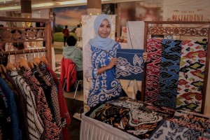 Dukung Pertumbuhan Ekonomi Digital, Lazada Ajak UKM Fesyen Cirebon Buka Toko Online