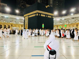 Pertama Setelah 8 Tahun, Iran Kembali Berangkatkan Jamaah Umrah ke Tanah Suci