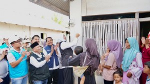 Setelah Bersabar 48 Tahun, Warga Dusun Merak di Situbondo Akhirnya Menikmati Listrik