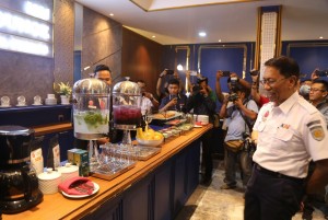 Stasiun Gubeng Punya Ruang Luxury Lounge dengan Fasilitas Lengkap