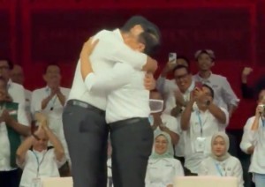Pelukan Hangat Anies Baswedan dan Cak Imin Punya Segudang Manfaat Kesehatan, Simak Yuk!