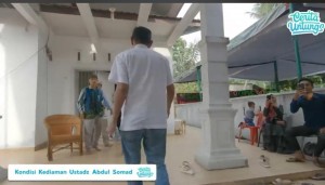 Jauh dari Kesan Mewah, Dua Da'i Kondang Ini Pilih Tinggal di Rumah Sederhana