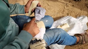 Cara Seniman Palestina Bawa Anak-Anak Gaza Keluar dari Trauma Pembantaian